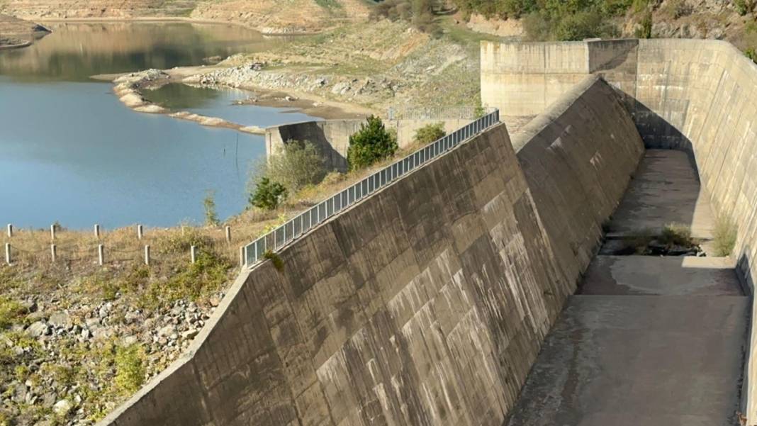 İstanbul barajlarındaki doluluk oranı yüzde 26'ya geriledi! 'Marmara'da durum vahim' 2